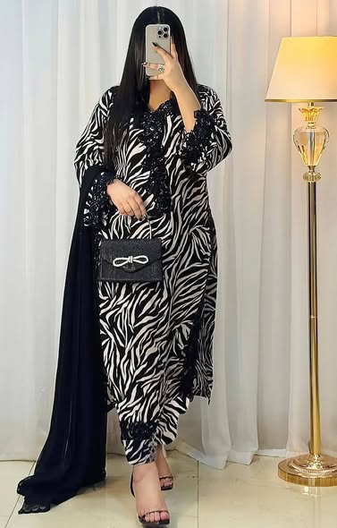 Black & White Zebra Printed Lawn 3PC Suit with Premium Bamber Dupatta – Summer Collection 2026