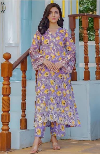 Lavender Floral Printed Lawn 3PC Suit with Premium Bamber Dupatta – Summer Collection 2026
